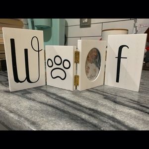 "WOOF" small animal picture frame